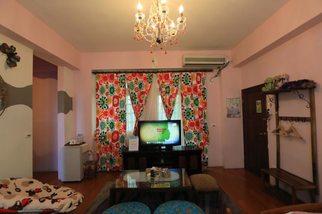 Bearbear Homestay Хуалиен Сити Екстериор снимка